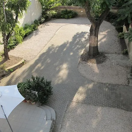 Benevia بيتْش